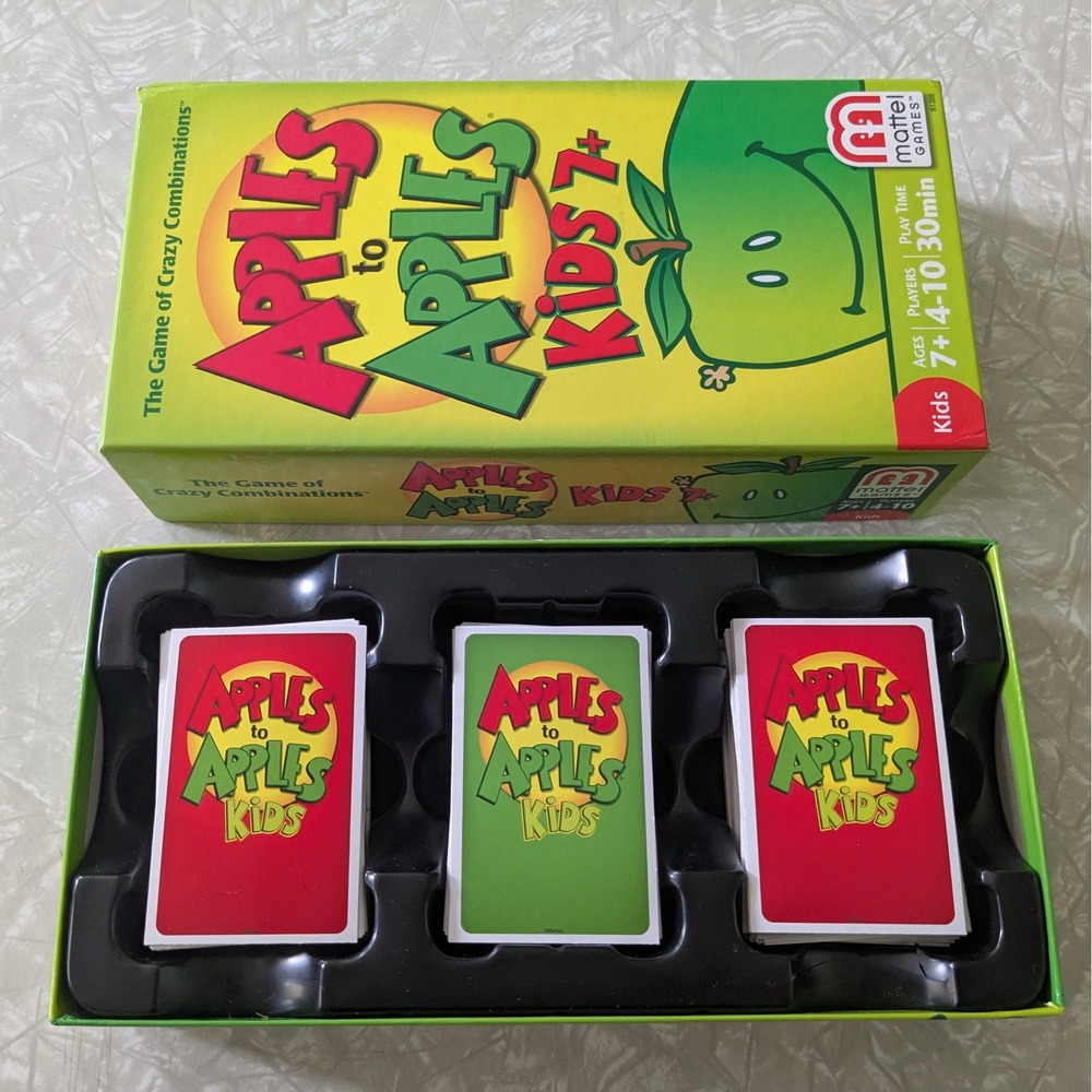 Mattel Apples to Apples Kids 7+ Card Game Family Party Game